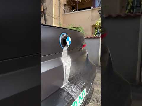 Revolutionary BMW Self-Washing Camera: Say Goodbye to Car Washes!