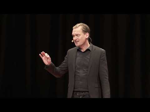 The Future of Citizenship | Christopher Peterka | TEDxKoenigsallee