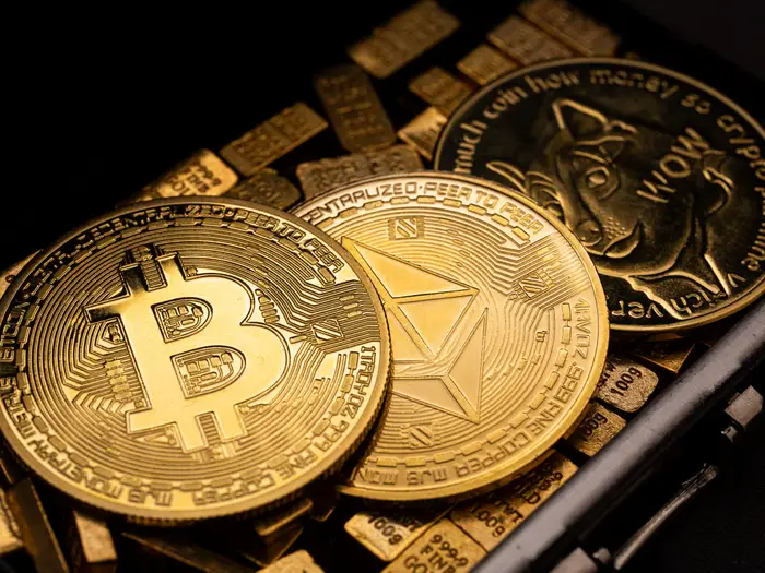 How to Invest in Bitcoin in 2026: A Beginner’s Complete Guide